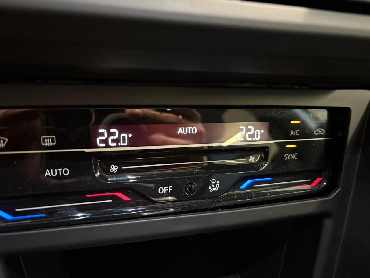 Volkswagen Taigo R-LINE 1.0 TSI 110 CV DSG