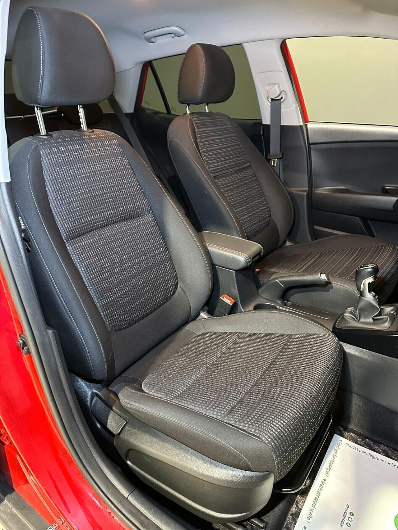 Kia Stonic 1.0 T-GDi 100 CV MHEV iMT Style