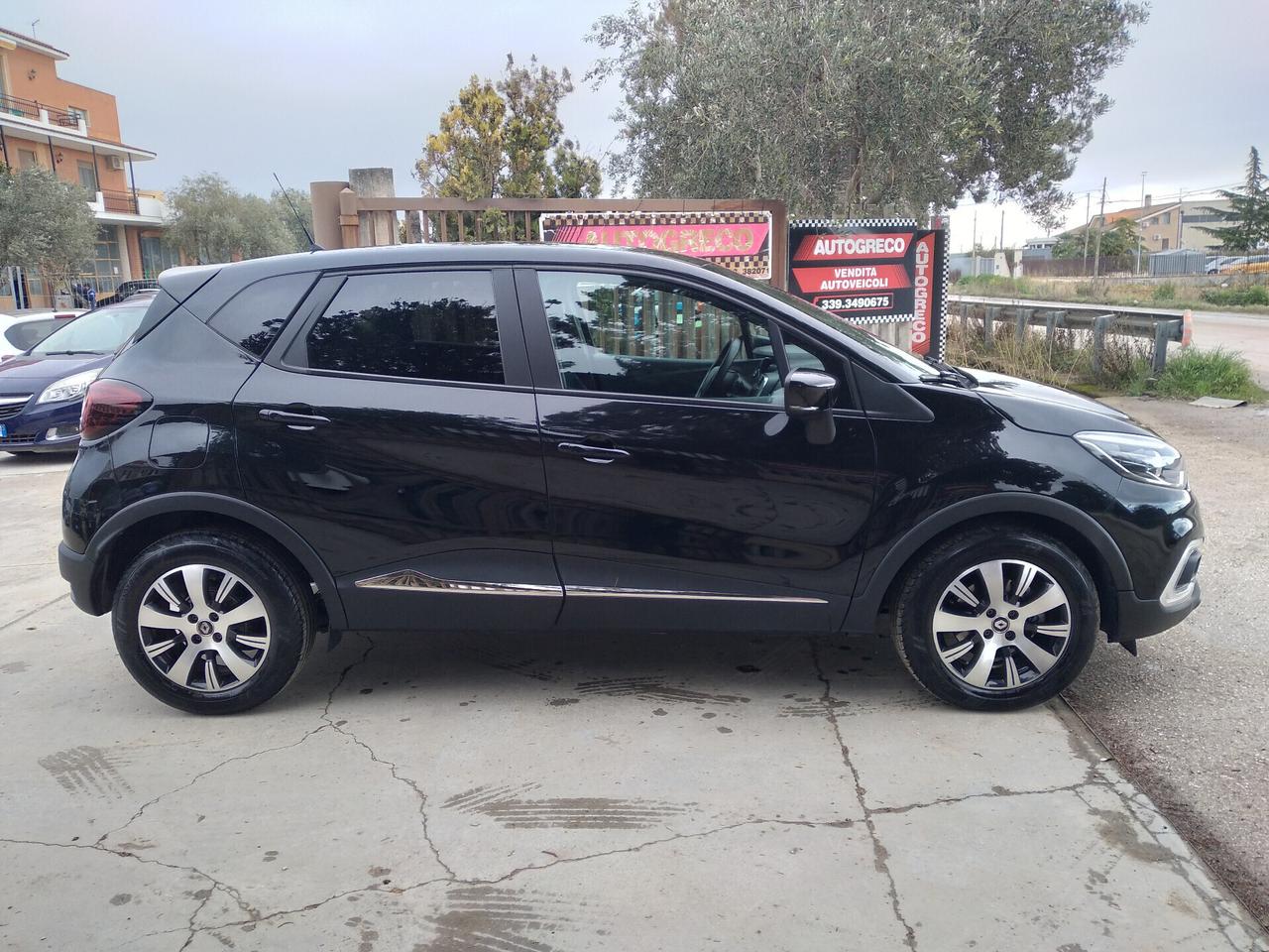 Renault Captur dCi 8V 90 CV EDC Sport Edition