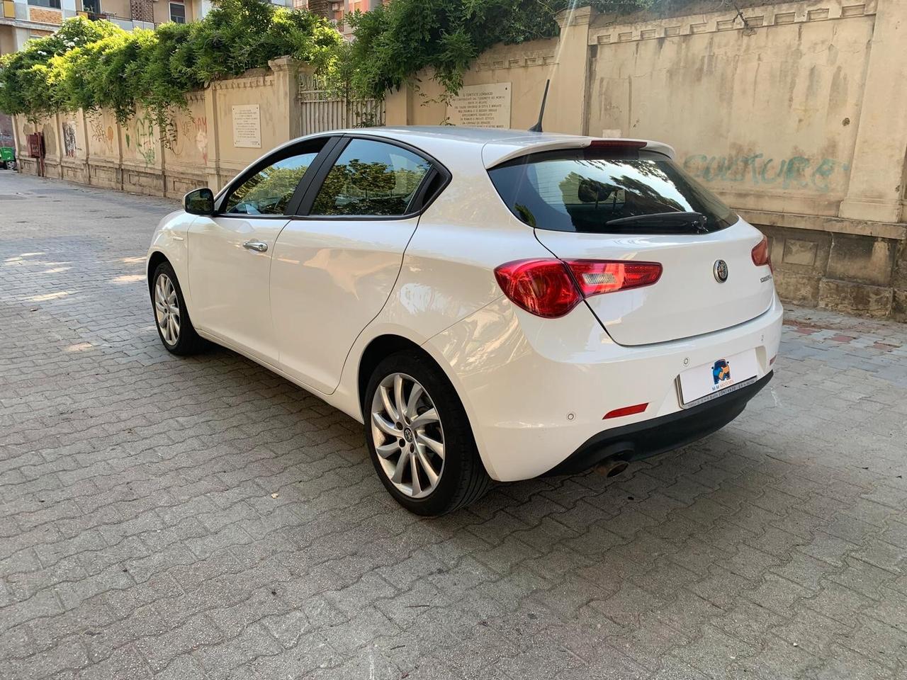 Alfa Romeo Giulietta 1.4 Turbo 120 CV GPL Super