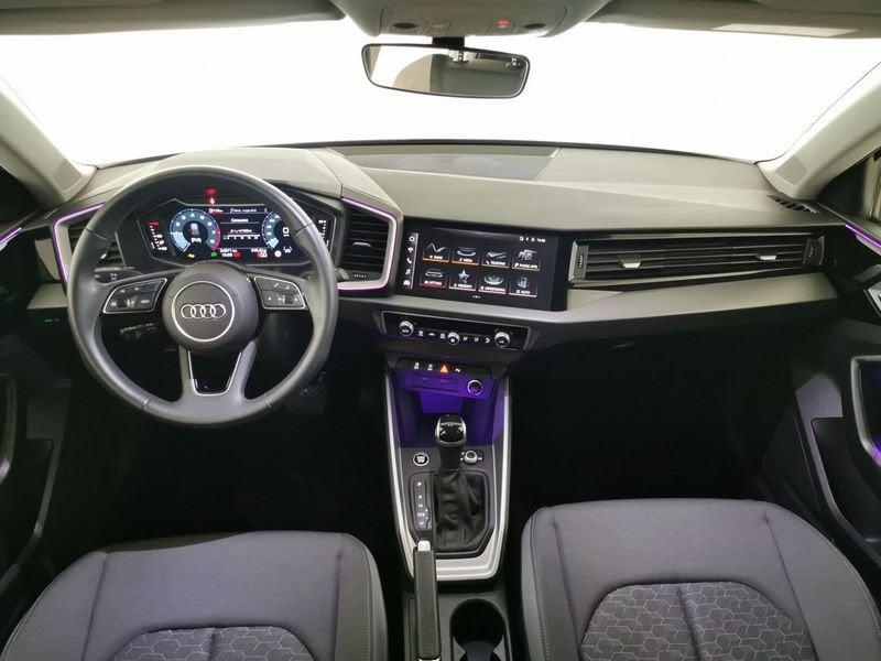 Audi A1 allstreet 30 1.0 tfsi Identity Contrast 116cv s tronic