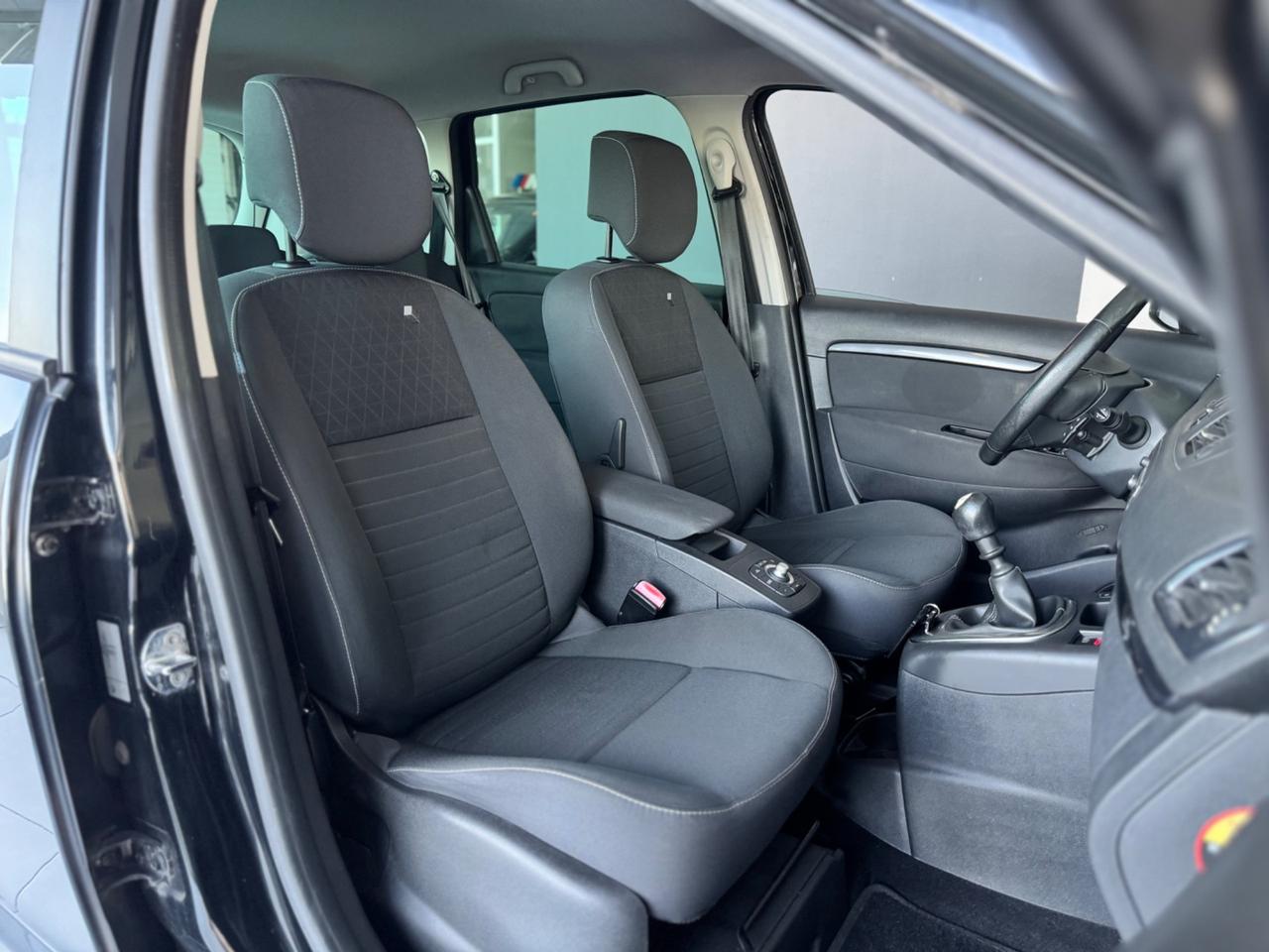 Renault Scenic XMod dCi 110 CV Energy Limited