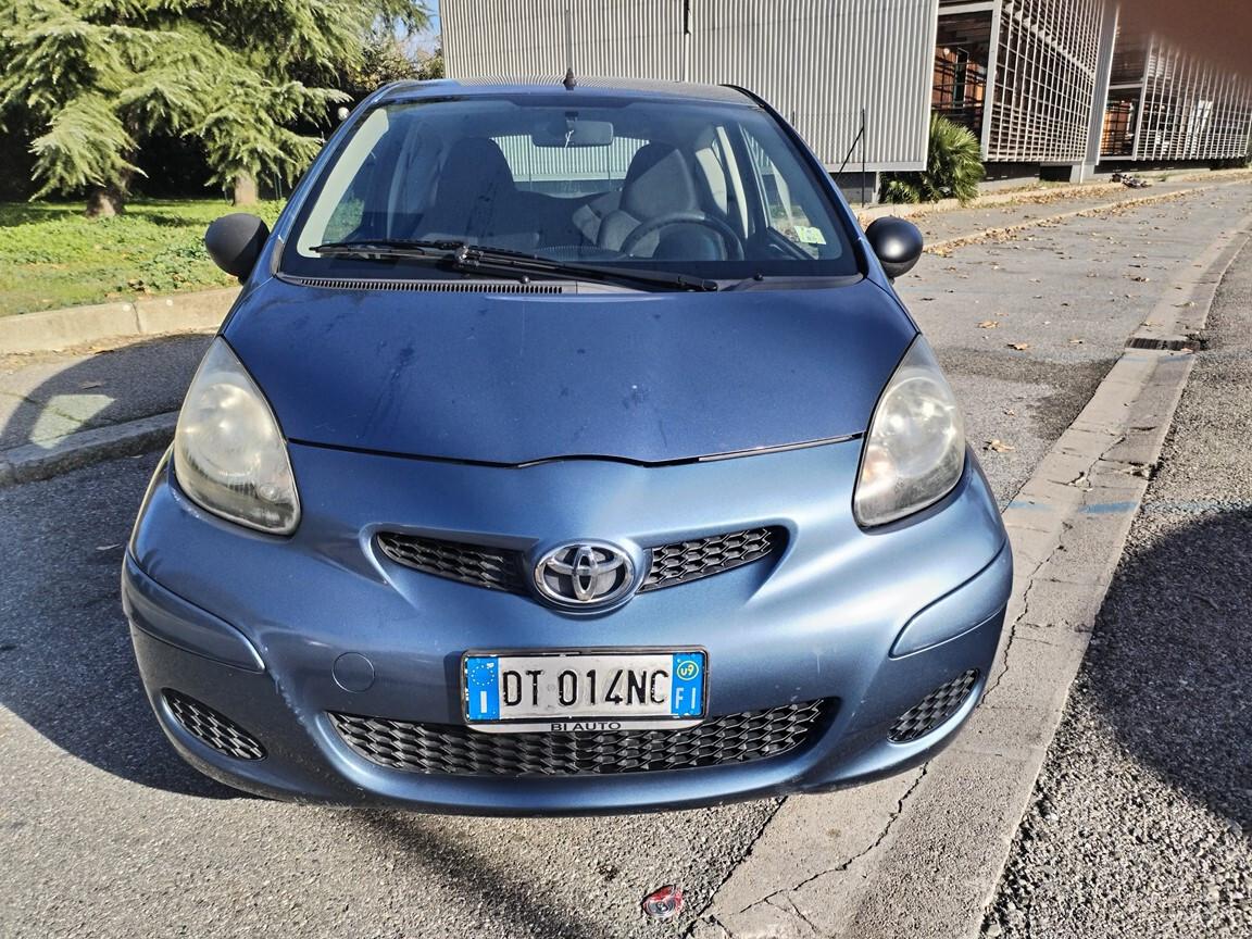 TOYOTA AYGO 1.0 VVT 3 P 167000KM 2009 CONSEGNA TAGLIANDATA