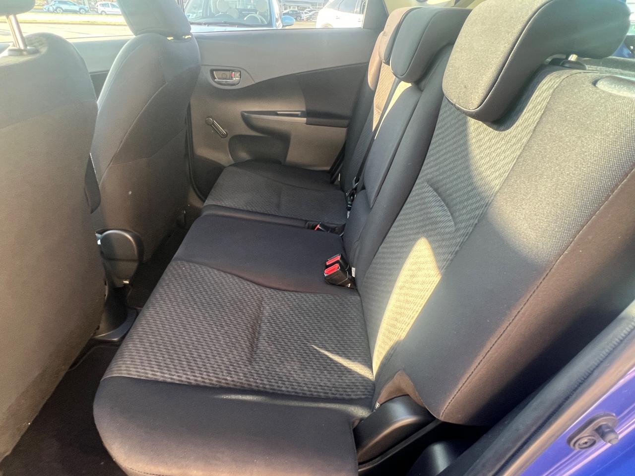 Toyota Verso-S 1.3 MT STYLE
