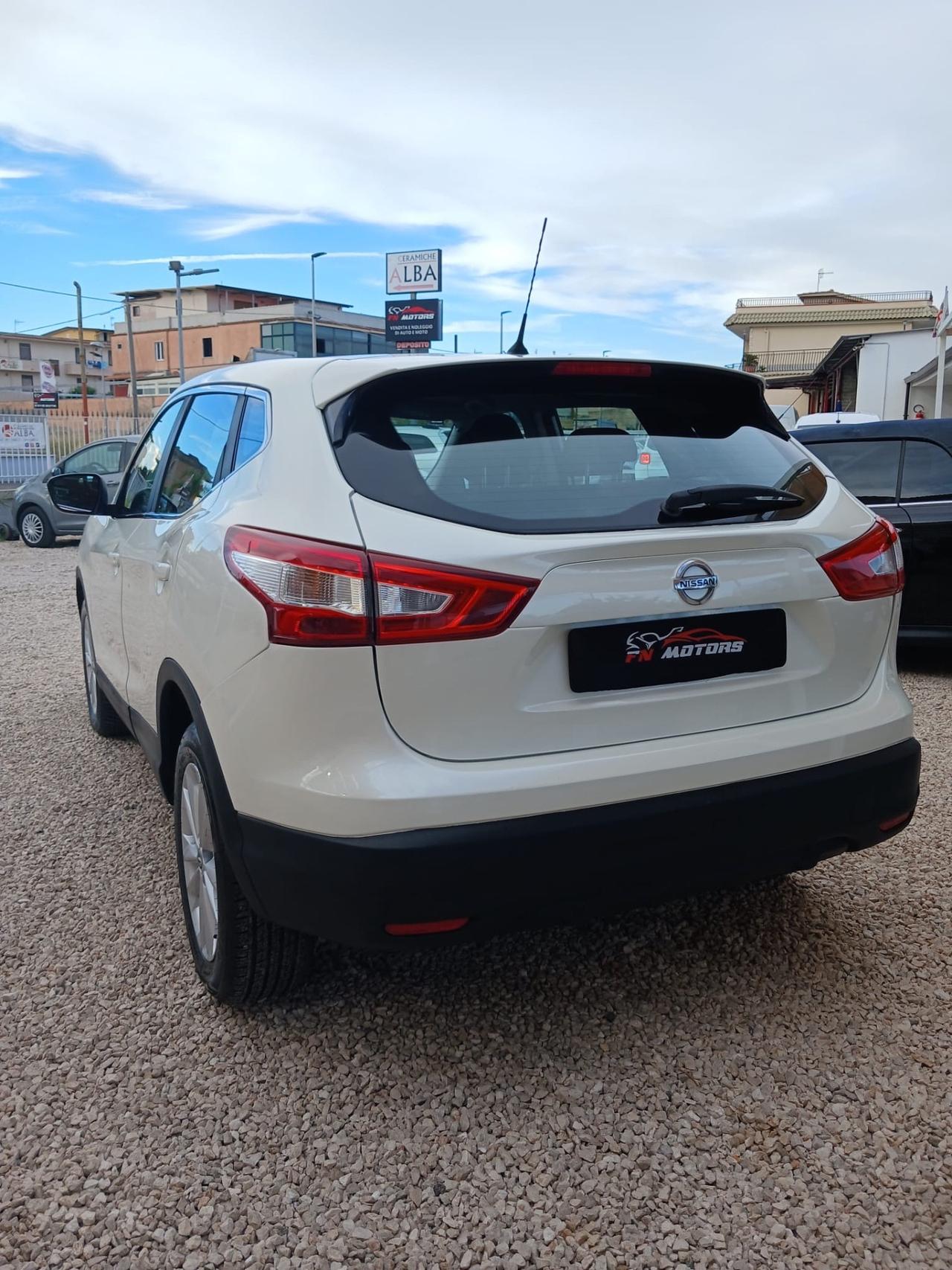 Nissan Qashqai 1.5 dCi