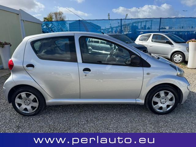 TOYOTA Aygo 1.0 12V VVT-i 5 porte Now