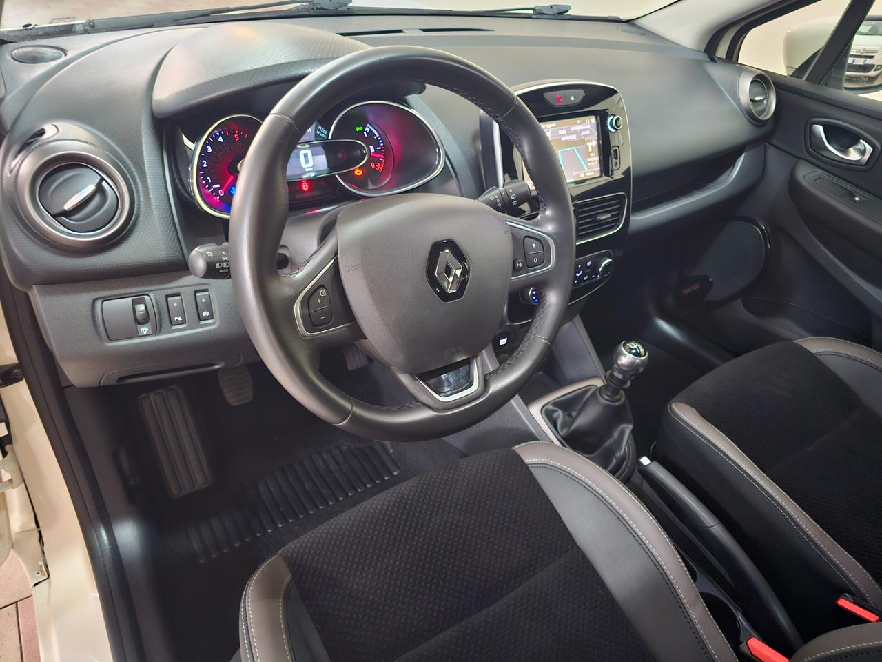 Renault Clio dCi 8V 110CV Start&Stop 5 porte Energy Intens