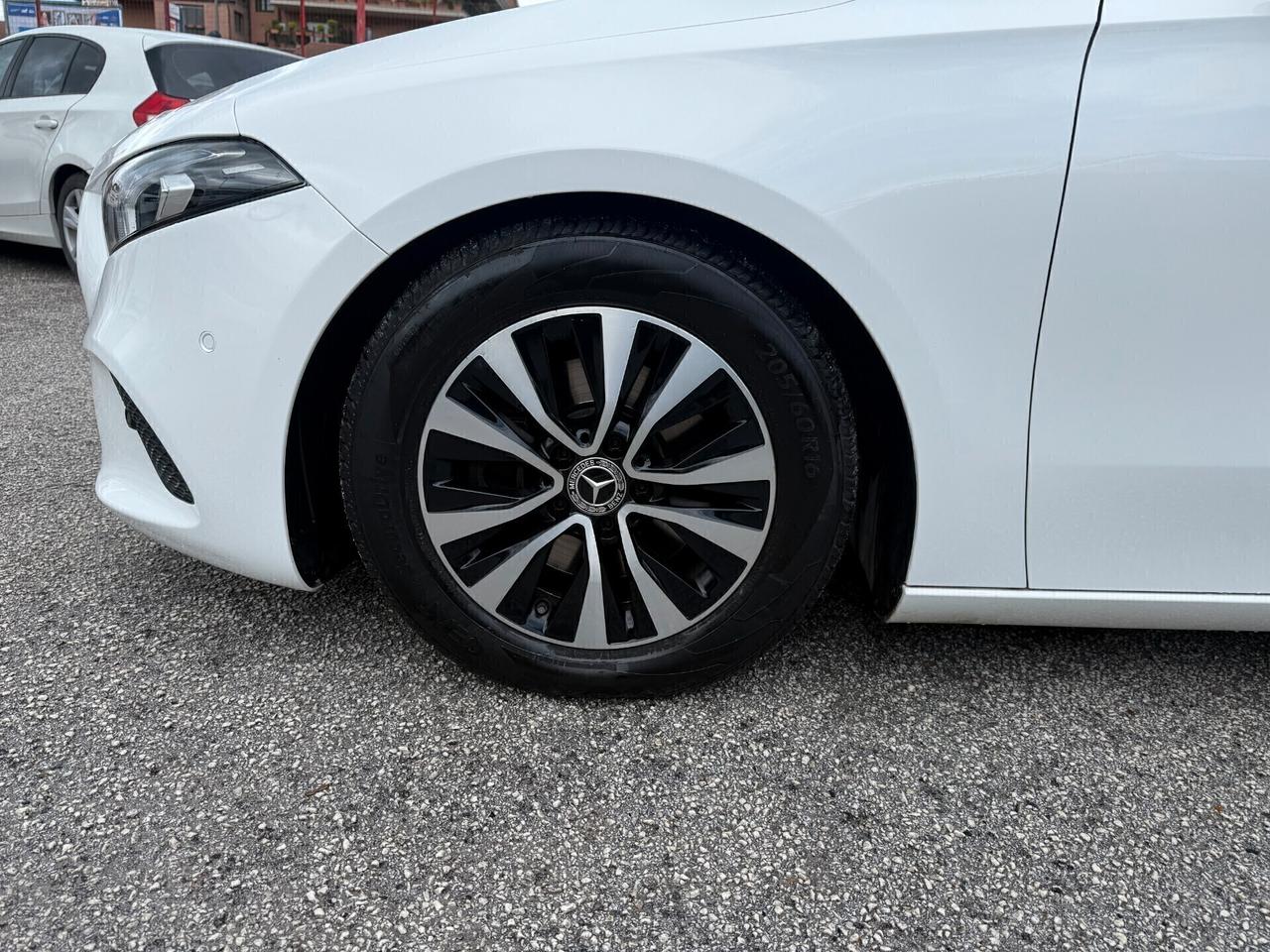 Mercedes-benz A 180 A 180 d Automatic Premium