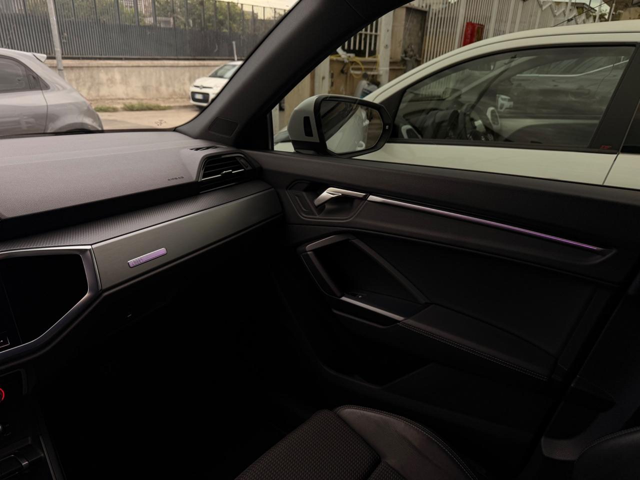 Audi Q3 SPB 35 TDI S-Line edition INT/EST