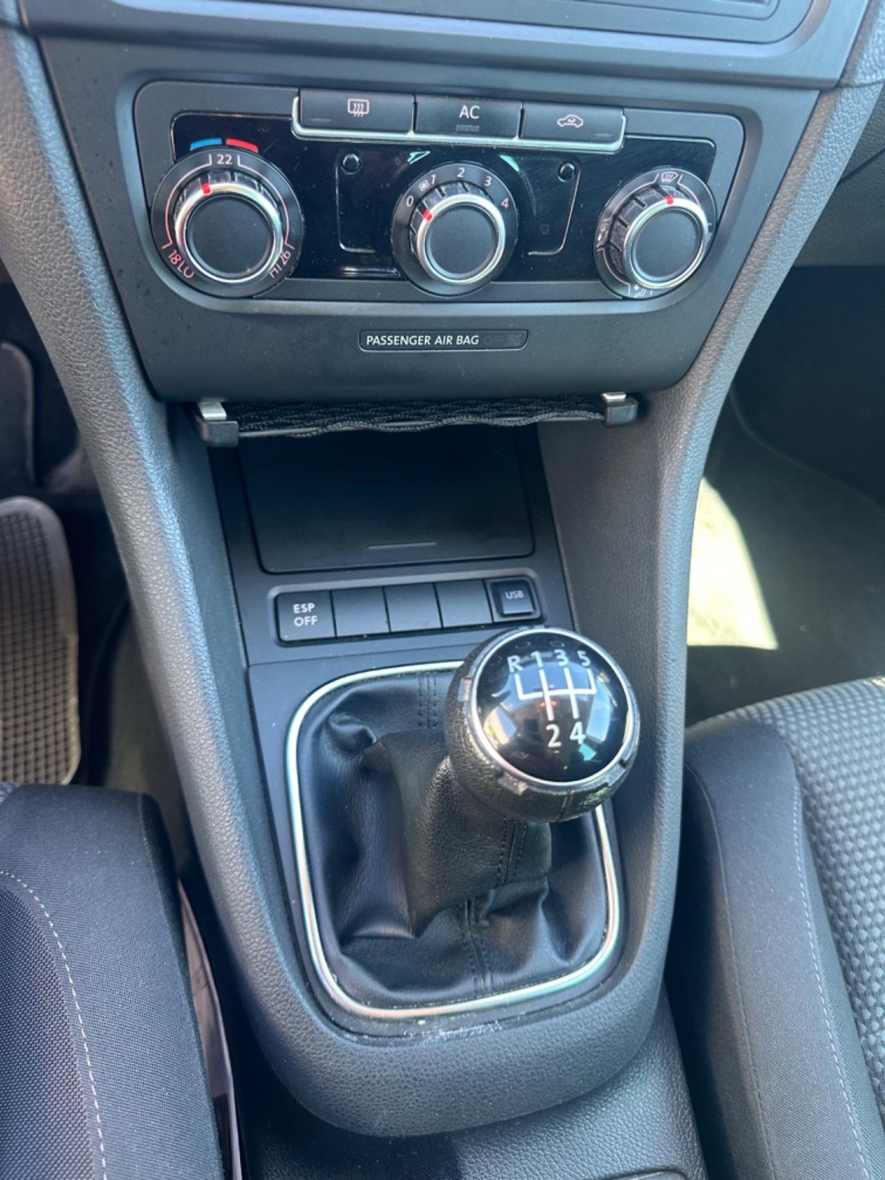 Volkswagen Golf 2.0 TDI 110CV ADATTA A NEOPATENTATI