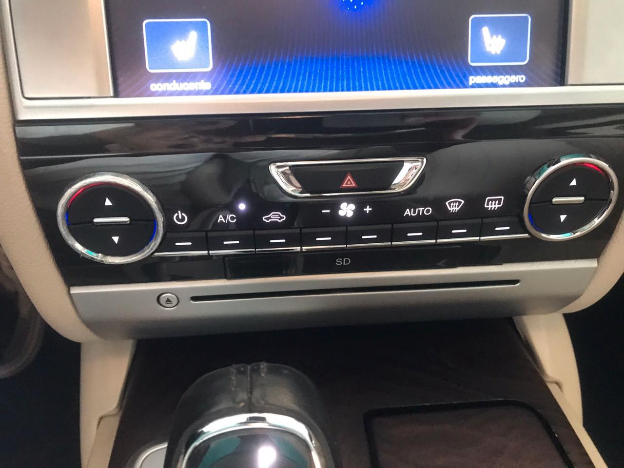 Maserati Quattroporte V6 Diesel