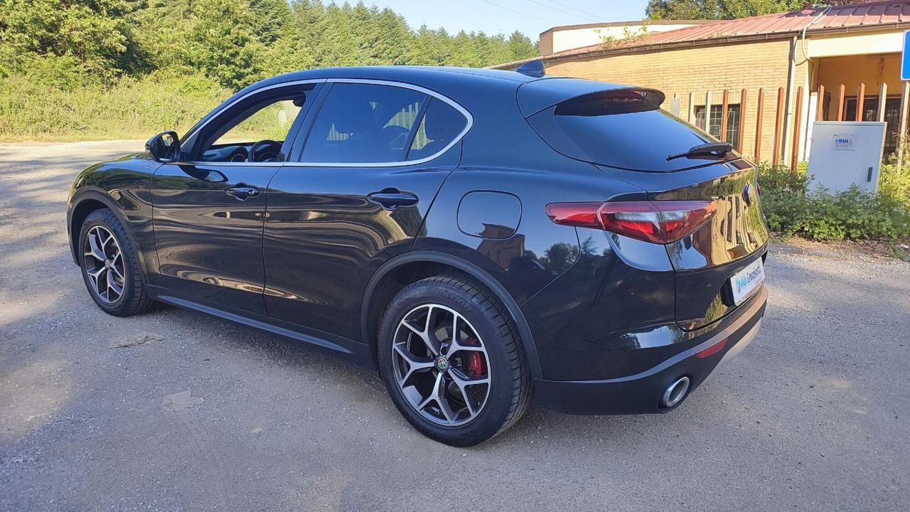 ALFA ROMEO STELVIO 2.2 TD 190CV EXECUTIVE RWD