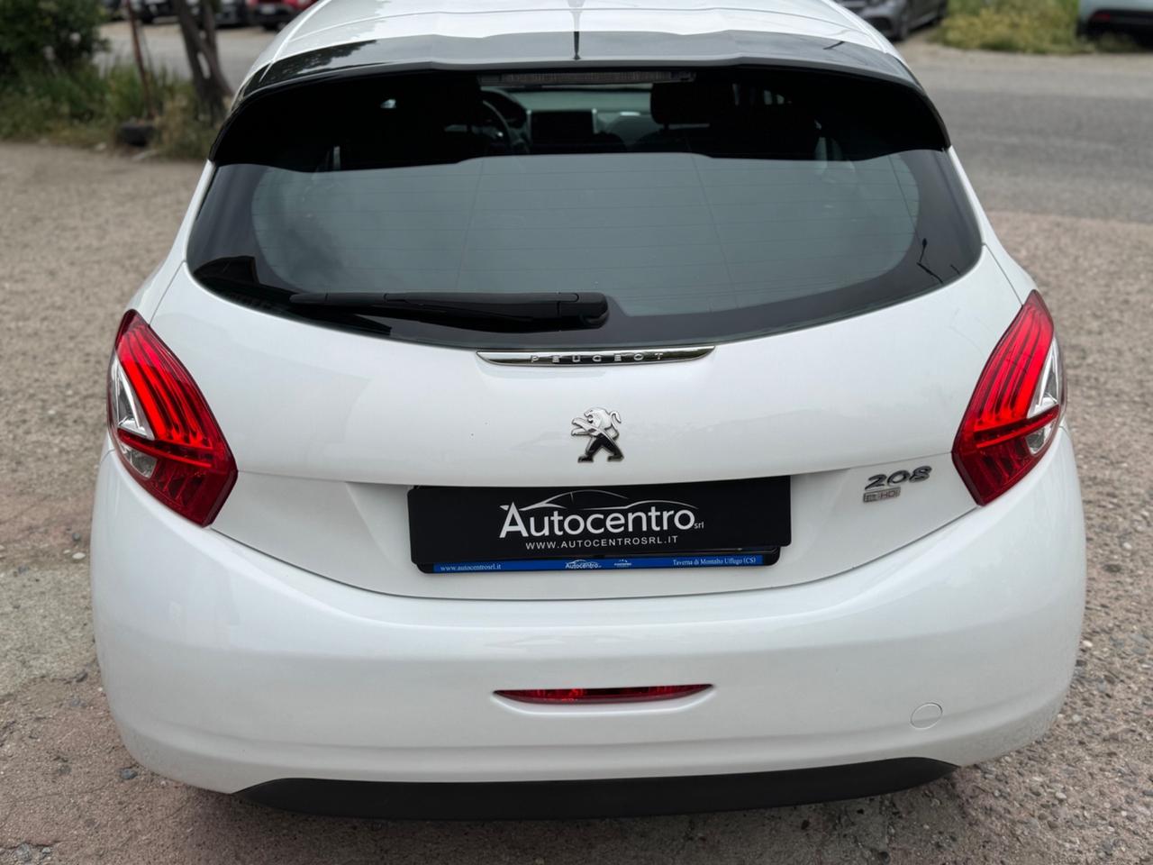 Peugeot 208 1.4 e-HDi 68 CV S&S robotizzato 5 porte Active