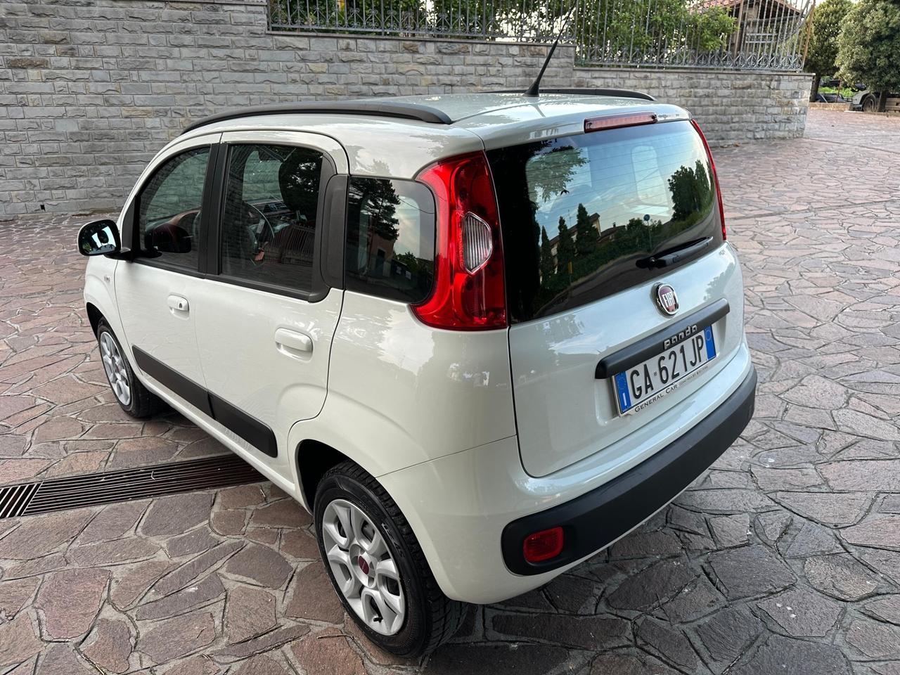 Fiat Panda 0.9 TwinAir Turbo Natural Power Lounge