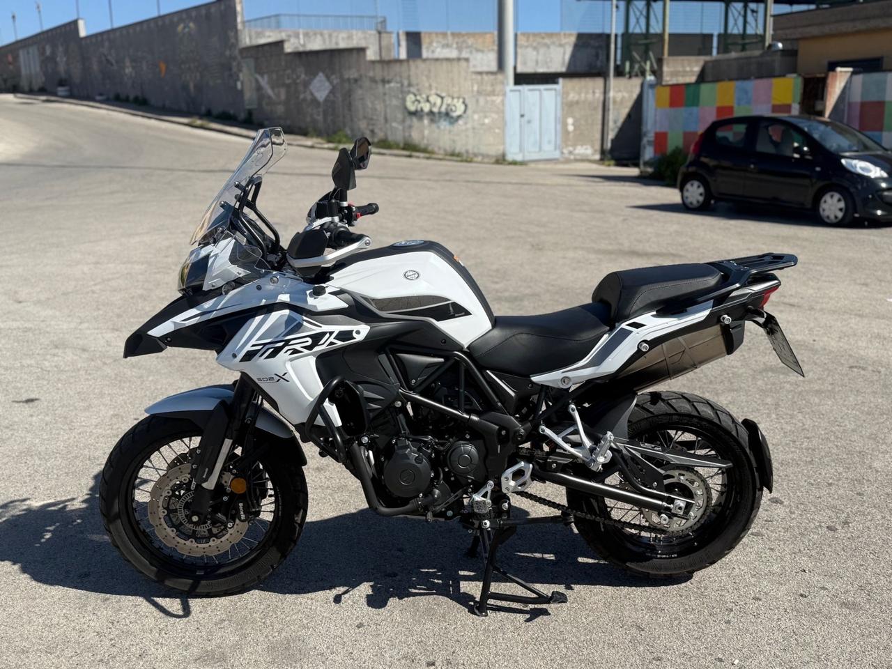 Benelli TRK 502