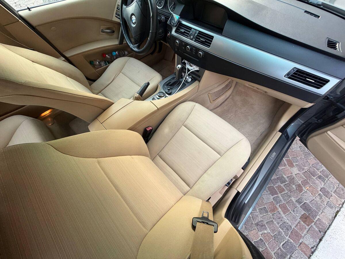 BMW Serie 5 Berlina 525d Futura c pelle