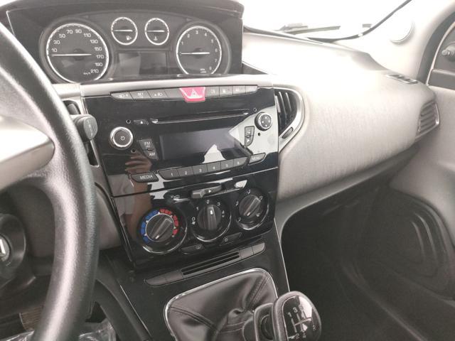 LANCIA Ypsilon 1.2 69 CV 5 porte GPL Ecochic Gold