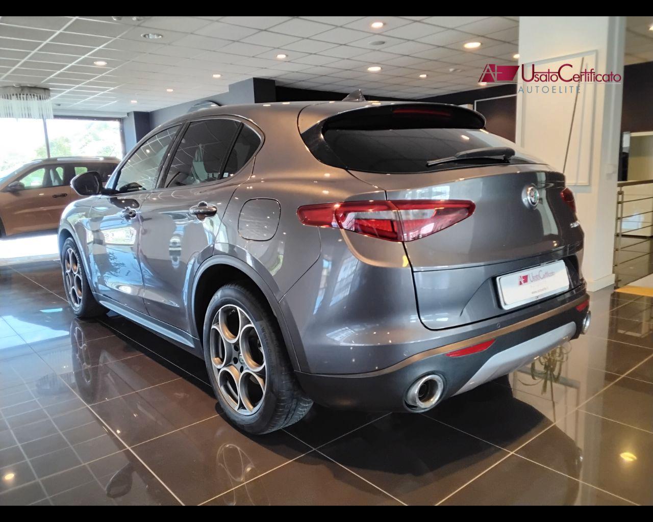ALFA ROMEO Stelvio 2.2 Turbodiesel 160 CV AT8 RWD Super