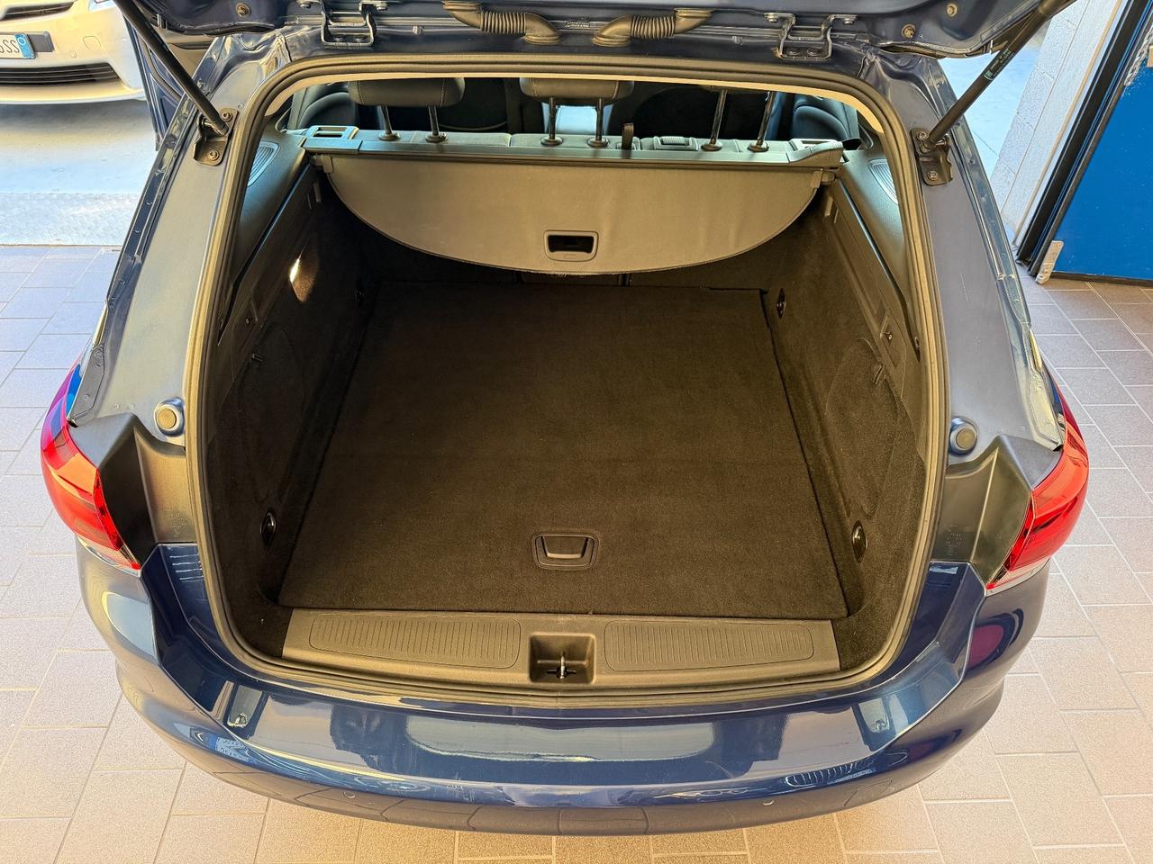 Opel Astra 1.5 CDTI 122 CV S&S AT9 Sports Tourer Business Eleg.