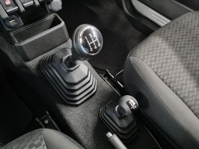 SUZUKI Jimny 1.5 5MT Top