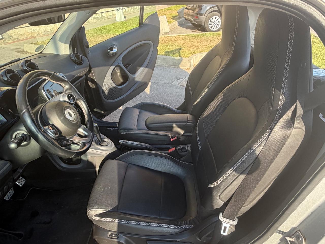 Smart ForTwo BRABUS 0.9 Turbo twinamic Xclusive