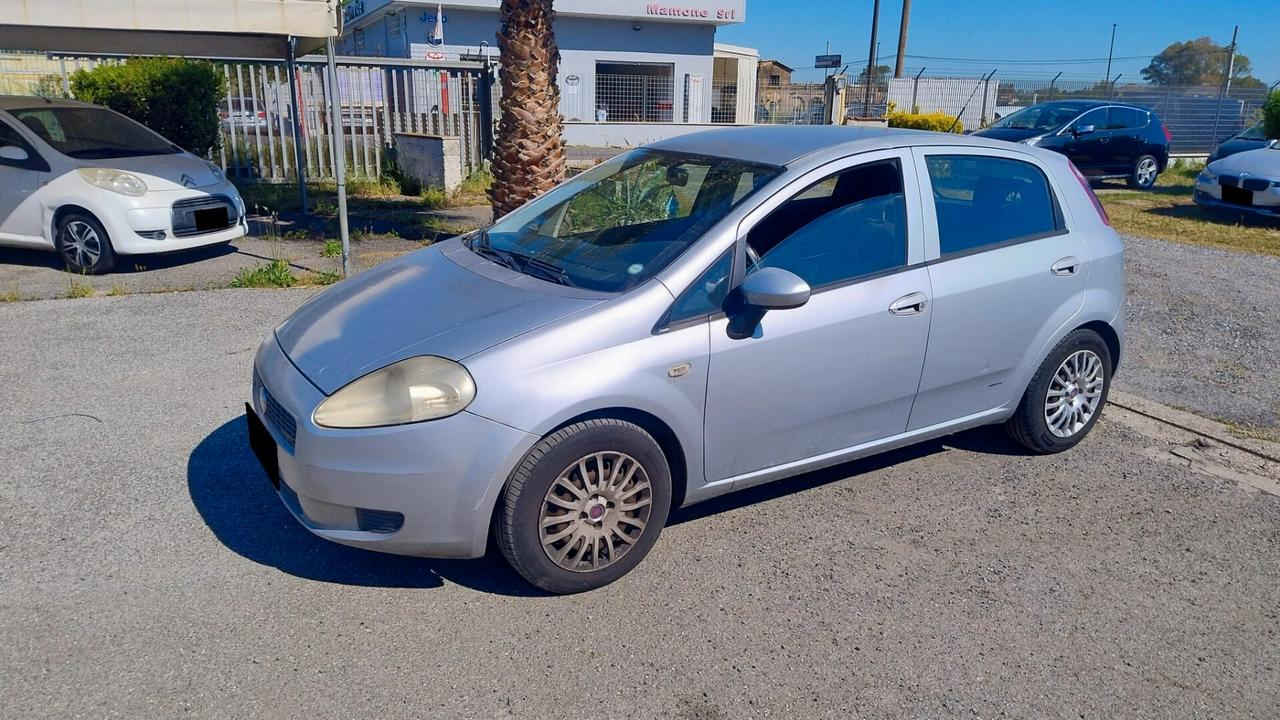 Fiat Grande Punto 1.3 MJT 75 CV 5 Porte