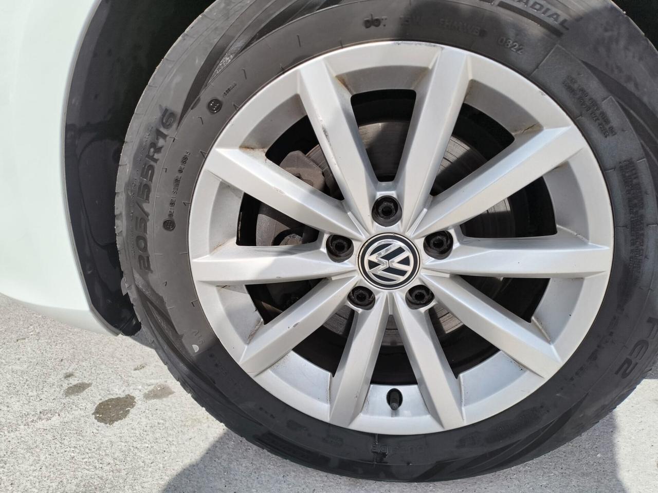 Volkswagen Golf 1.6 TDI 110 CV 5p. Com.line Lounge