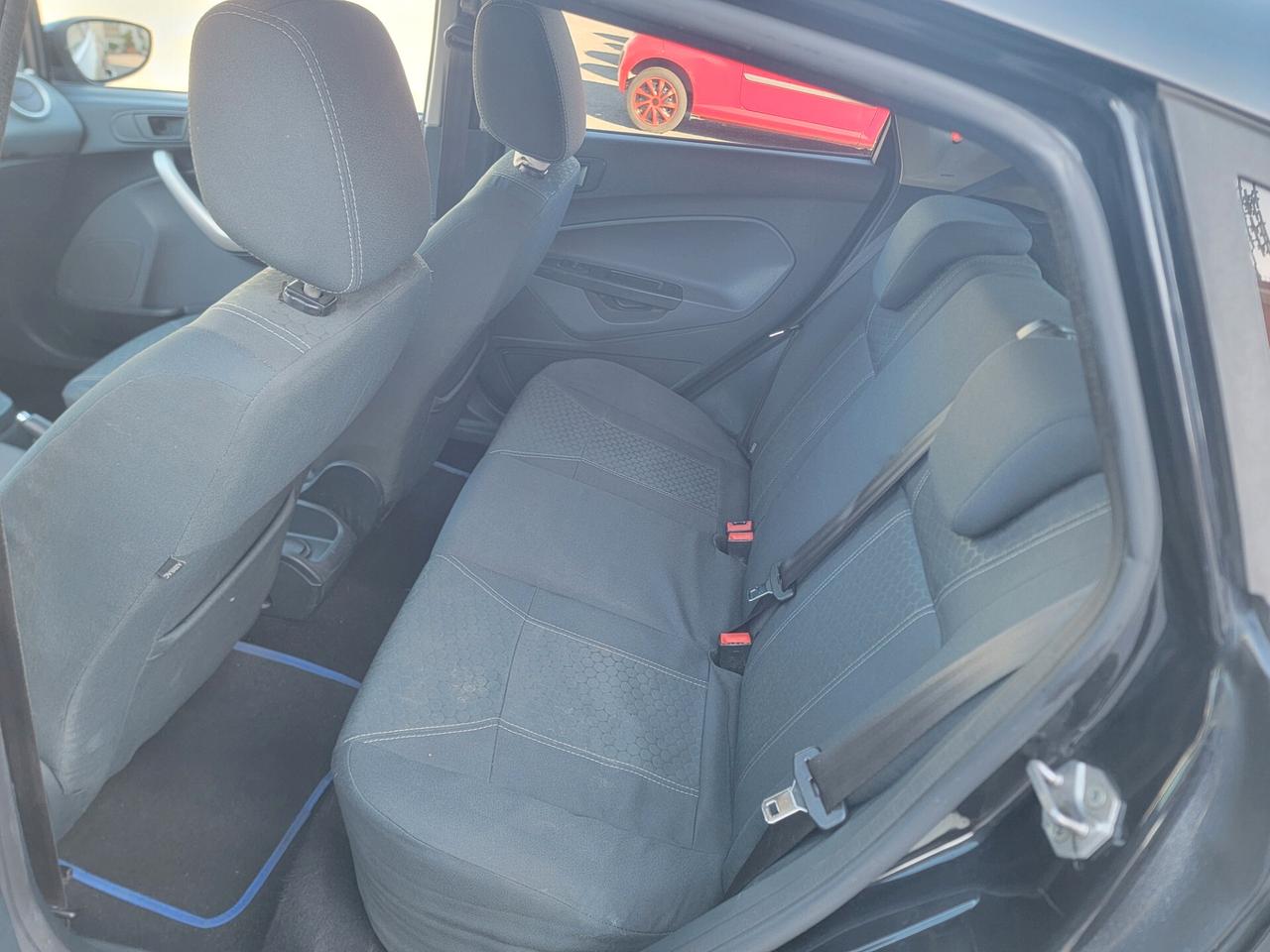 Ford Fiesta 1.4 TDCi 5p. Titanium GARANZIA