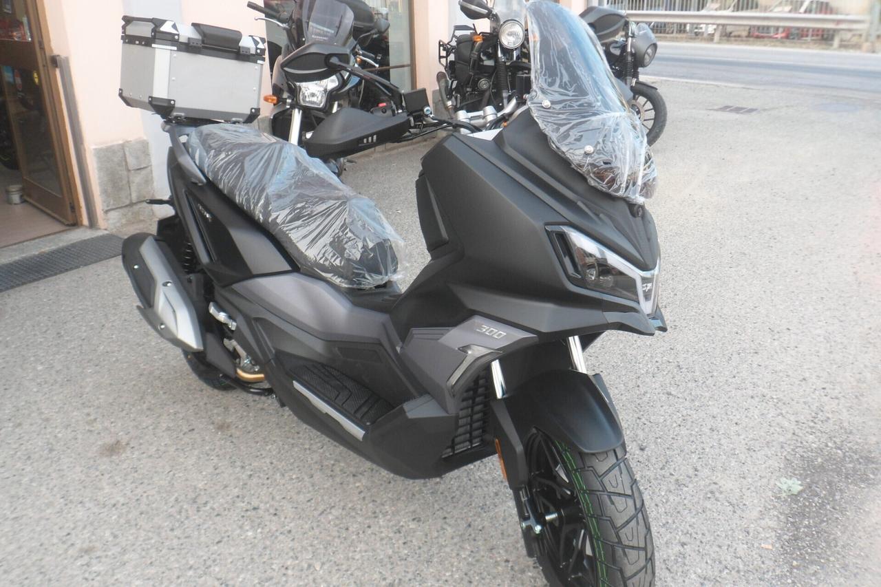 Sym ADX 300 MY 26 CON BAULETTO E TELECAMERA