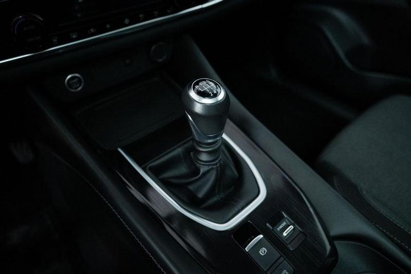 Nissan Qashqai 1.3 mhev Premiere Edition 2wd 140cv