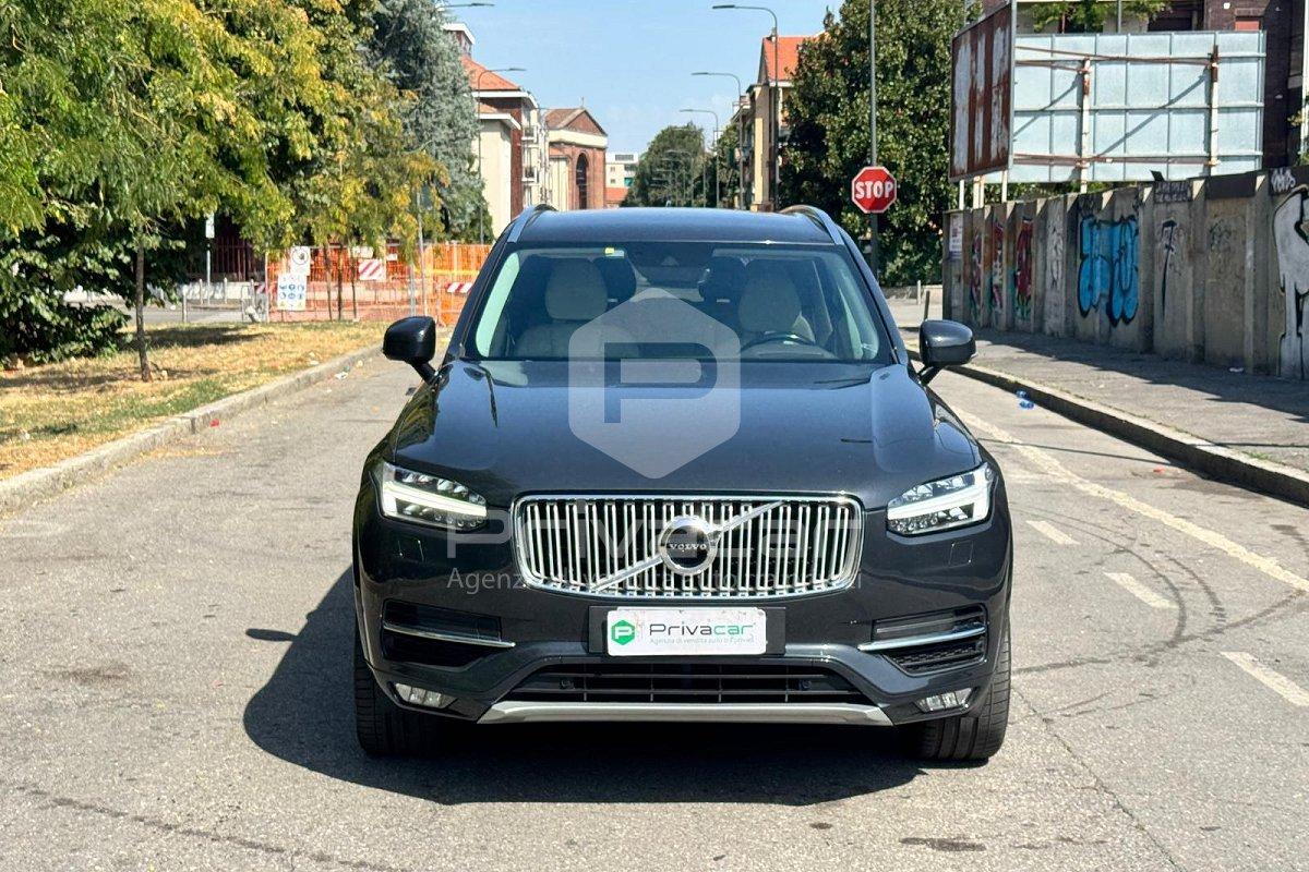 VOLVO XC90 D5 AWD Geartronic 7 posti Momentum
