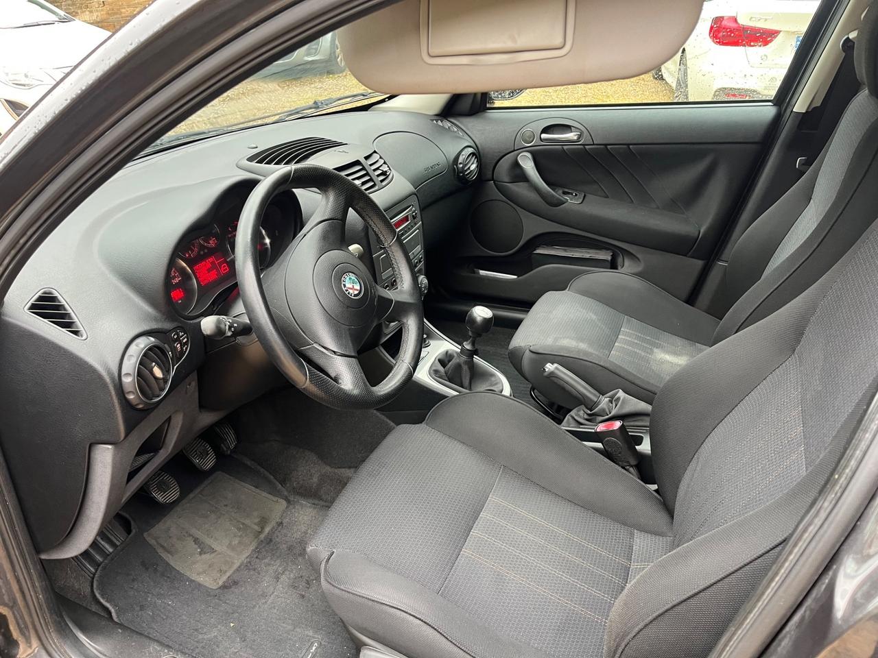 Alfa Romeo 147 1.9 JTD (120) 5 porte Progression