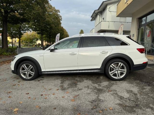 Audi A4 Allroad 2.0 TDI 150cv-Quattro-Business-Gancio-Telecamera