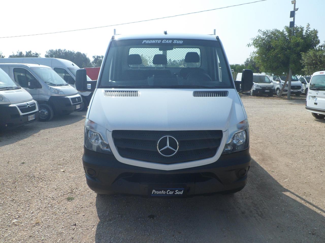 Mercedes-benz Sprinter cassone fisso con pedana