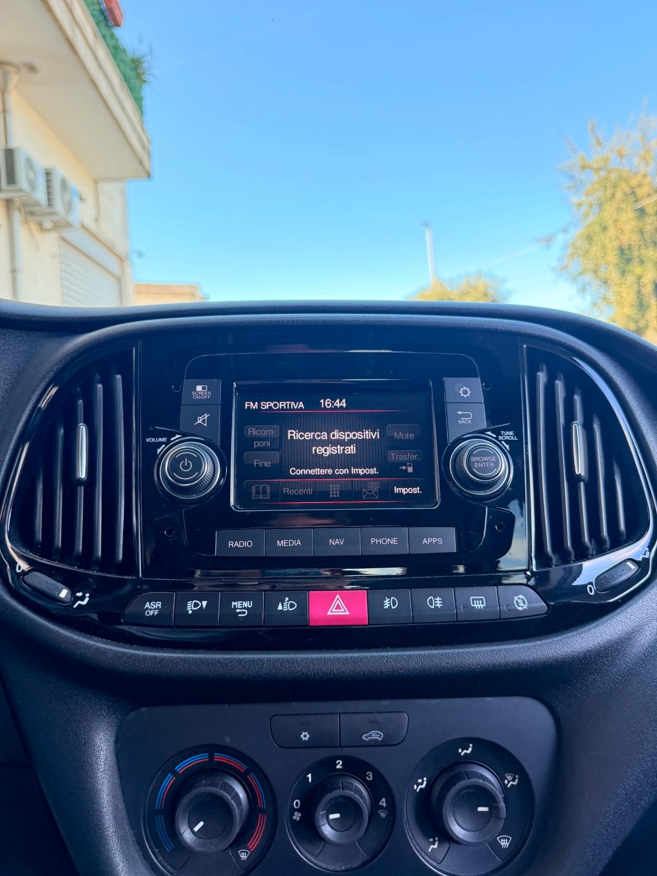 Fiat Doblo 1.6 MJT 16v Lounge N1 5POSTI con NAVI,BLOCK SHAFT,BLUETOOTH,SCHERMO TOUCH