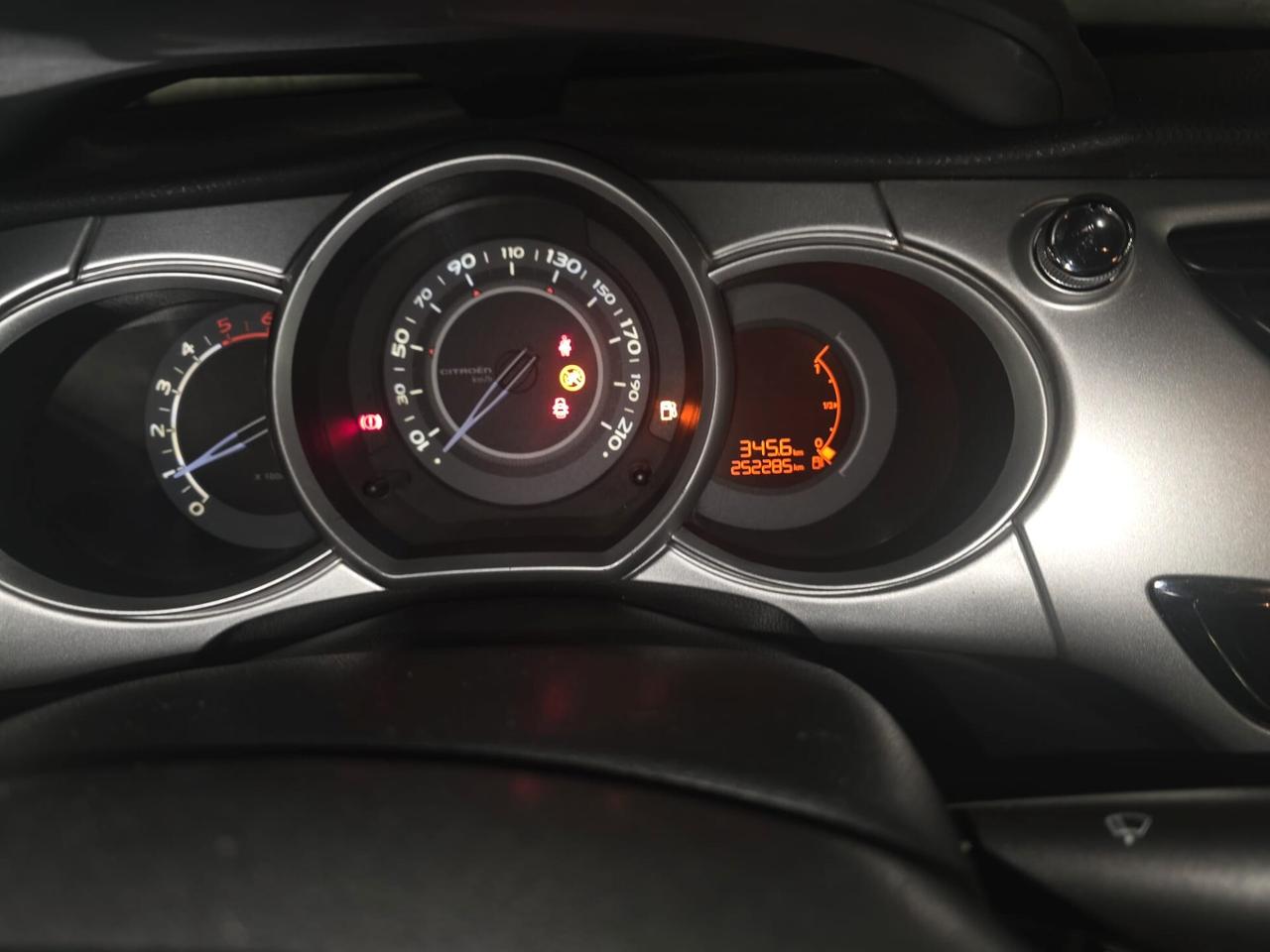 Citroen C3 1.6 HDi 90 Exclusive