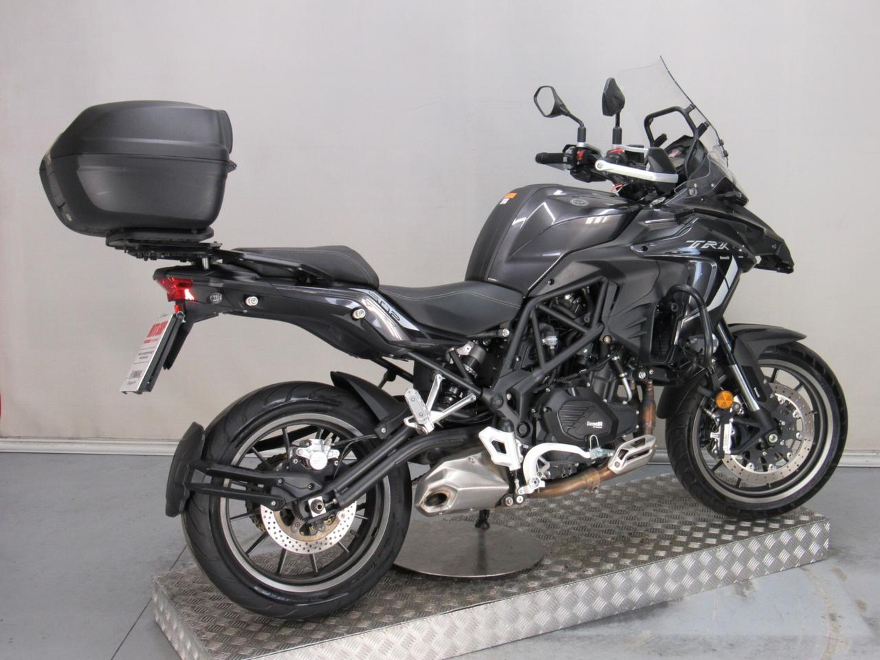 Benelli TRK 502 ABS