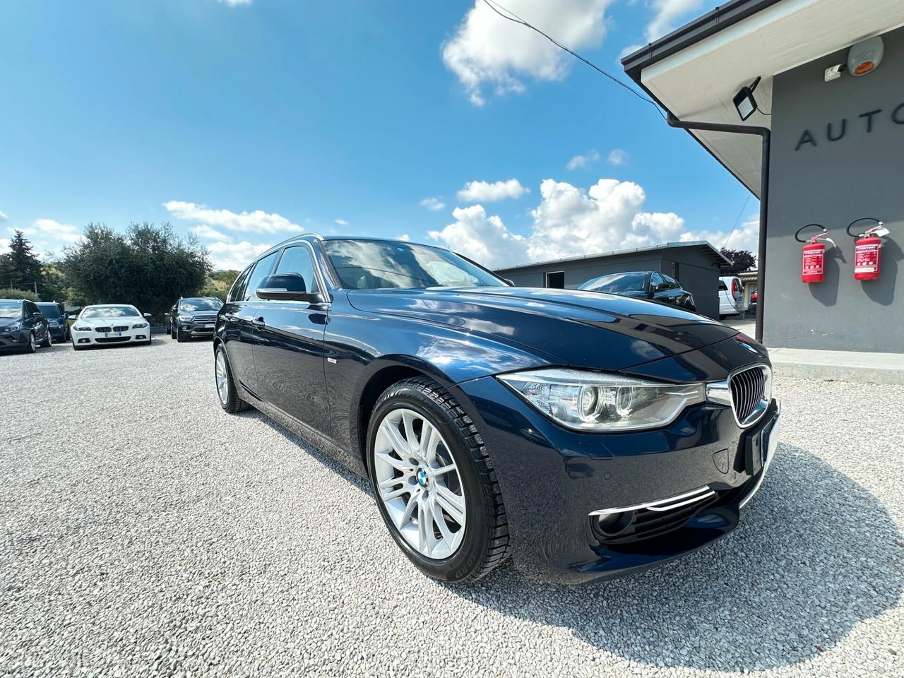 Bmw 318d Touring Luxury 197.106 km FULL OPTIONAL
