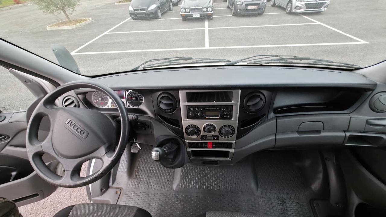 IvecoIVECO DAILY 35C15 cilindrata 3000 cc GEMELLATO CASSONE LUNGO MAGGIO 2011