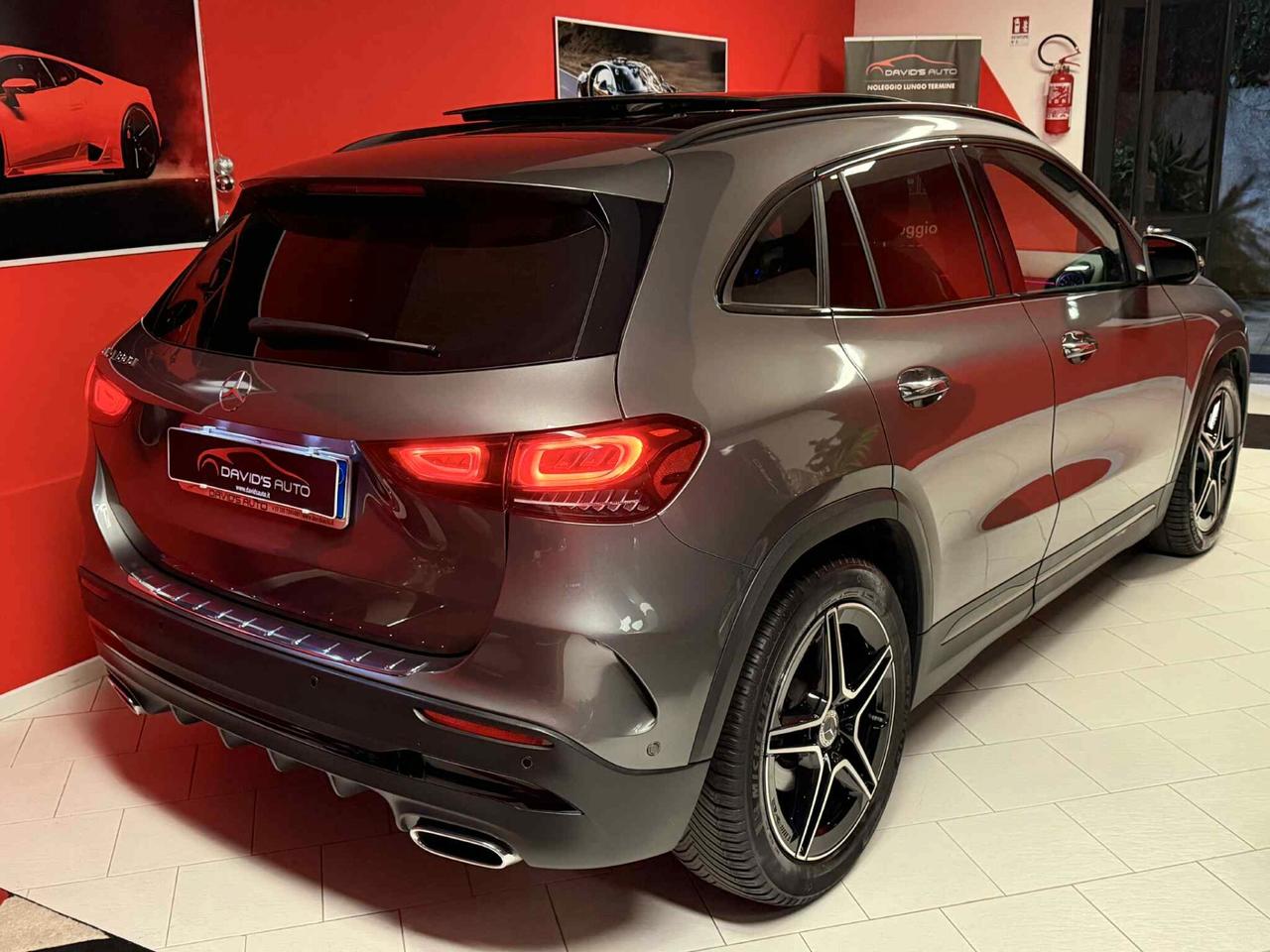 Mercedes-benz GLA 180d Automatic Premium