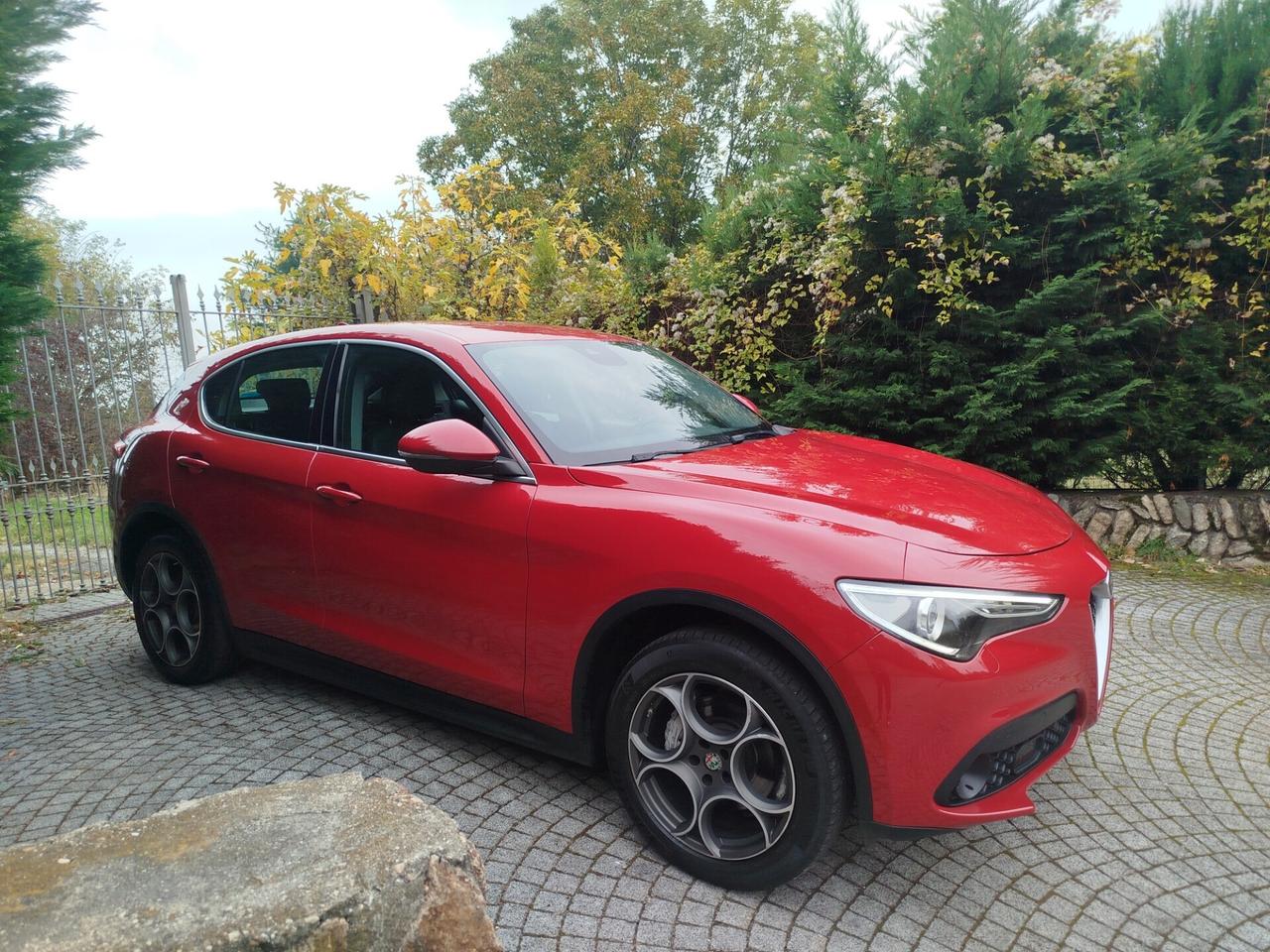 Alfa Romeo Stelvio 2.2 Turbodiesel 210 CV AT8 Q4 Super