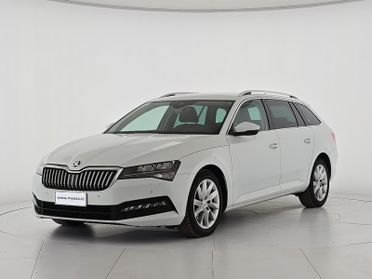 Skoda Superb wagon 2.0 tdi evo executive 150cv dsg