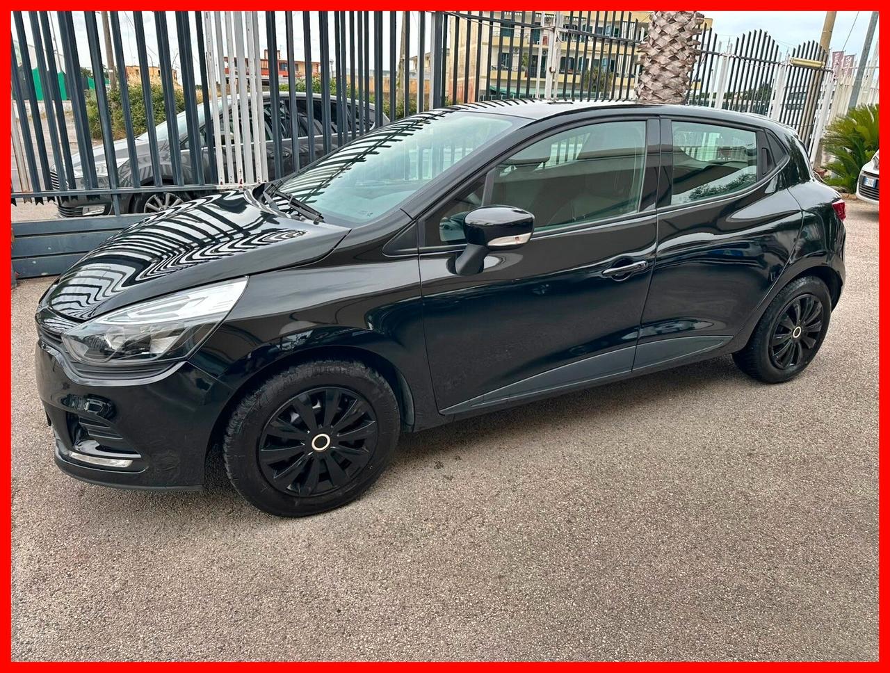 Renault Clio 1.2 75CV 5 porte Zen
