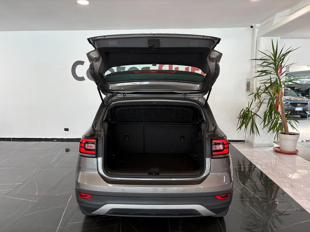 Volkswagen T-Cross 1.6 TDI DSG SCR Style BMT