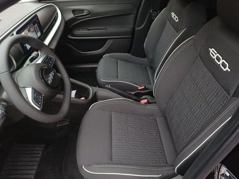 FIAT 600 1.2 hybrid 110cv auto