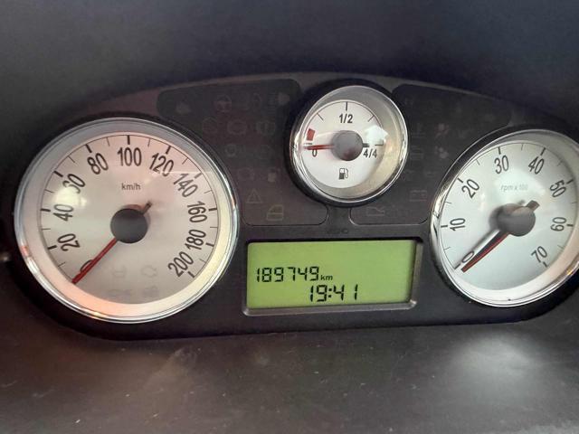 LANCIA Ypsilon 1.2 Versus senza nessun lavoro da fare