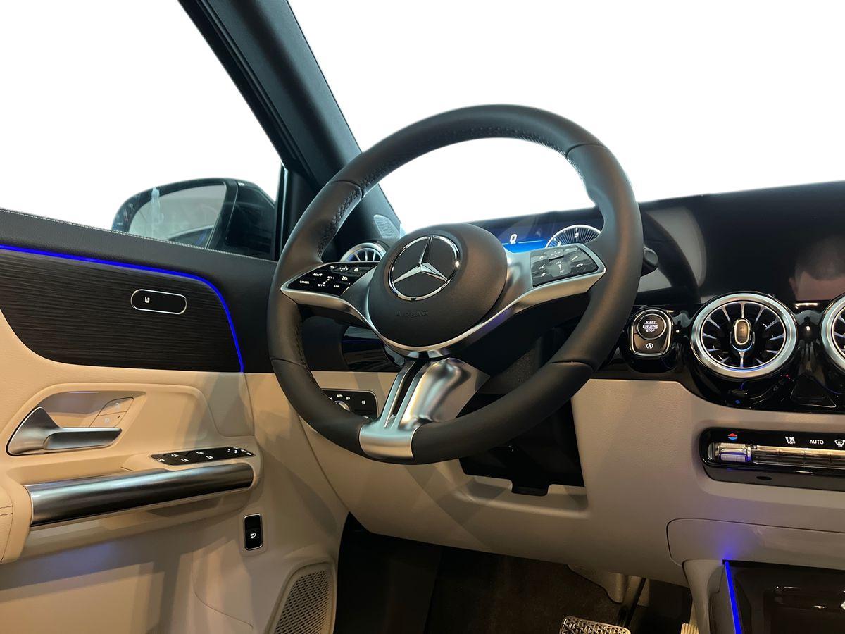 Mercedes-Benz GLA 200 d Automatic 4MATIC