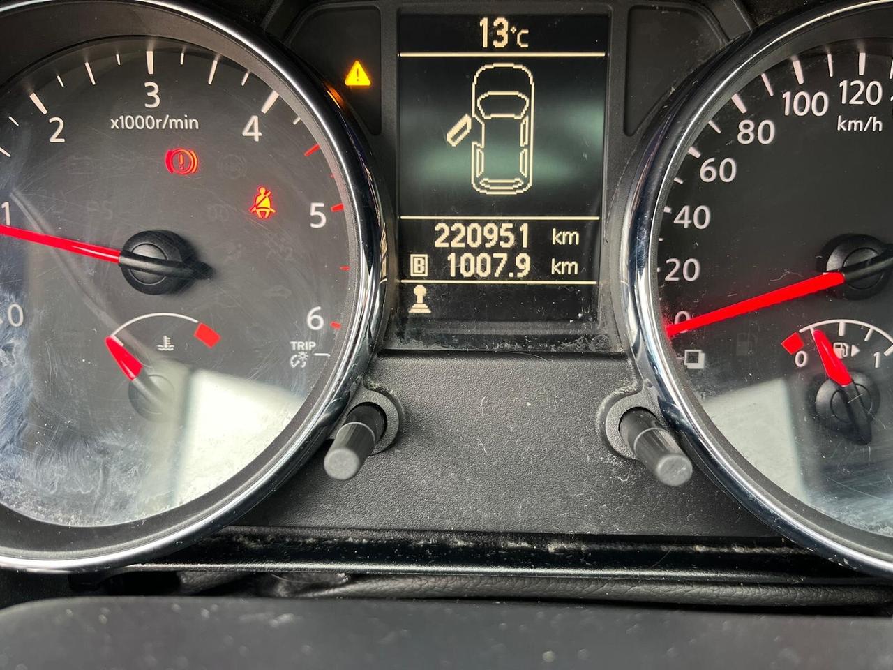 Nissan qashqai tekna 1.6 dci/130cv -2012