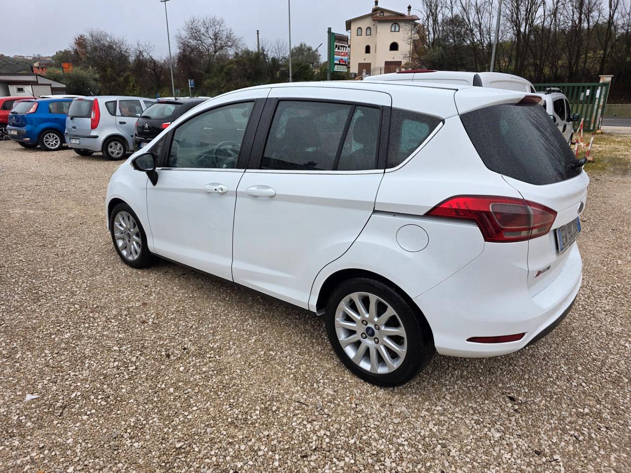 Ford B-Max 1.5 TDCi 75 CV Business Titanium