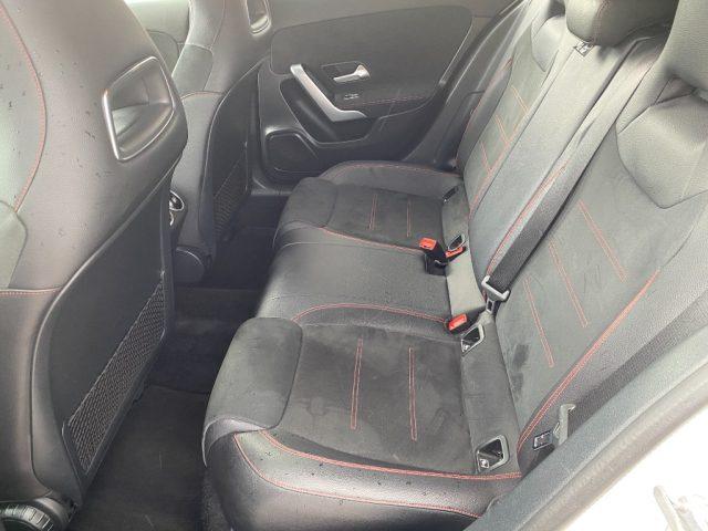 MERCEDES-BENZ A 180 d Automatica 4p. SPORT AMG pack